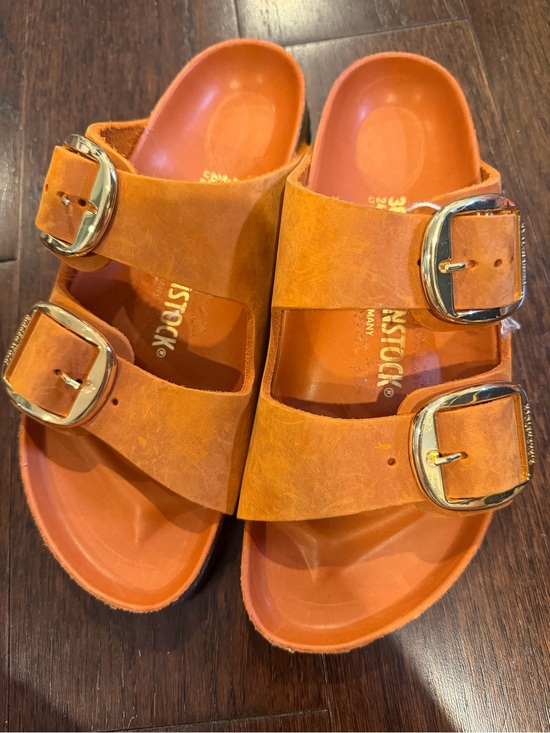 Birkenstock Shoes - Birkenstock big buckle